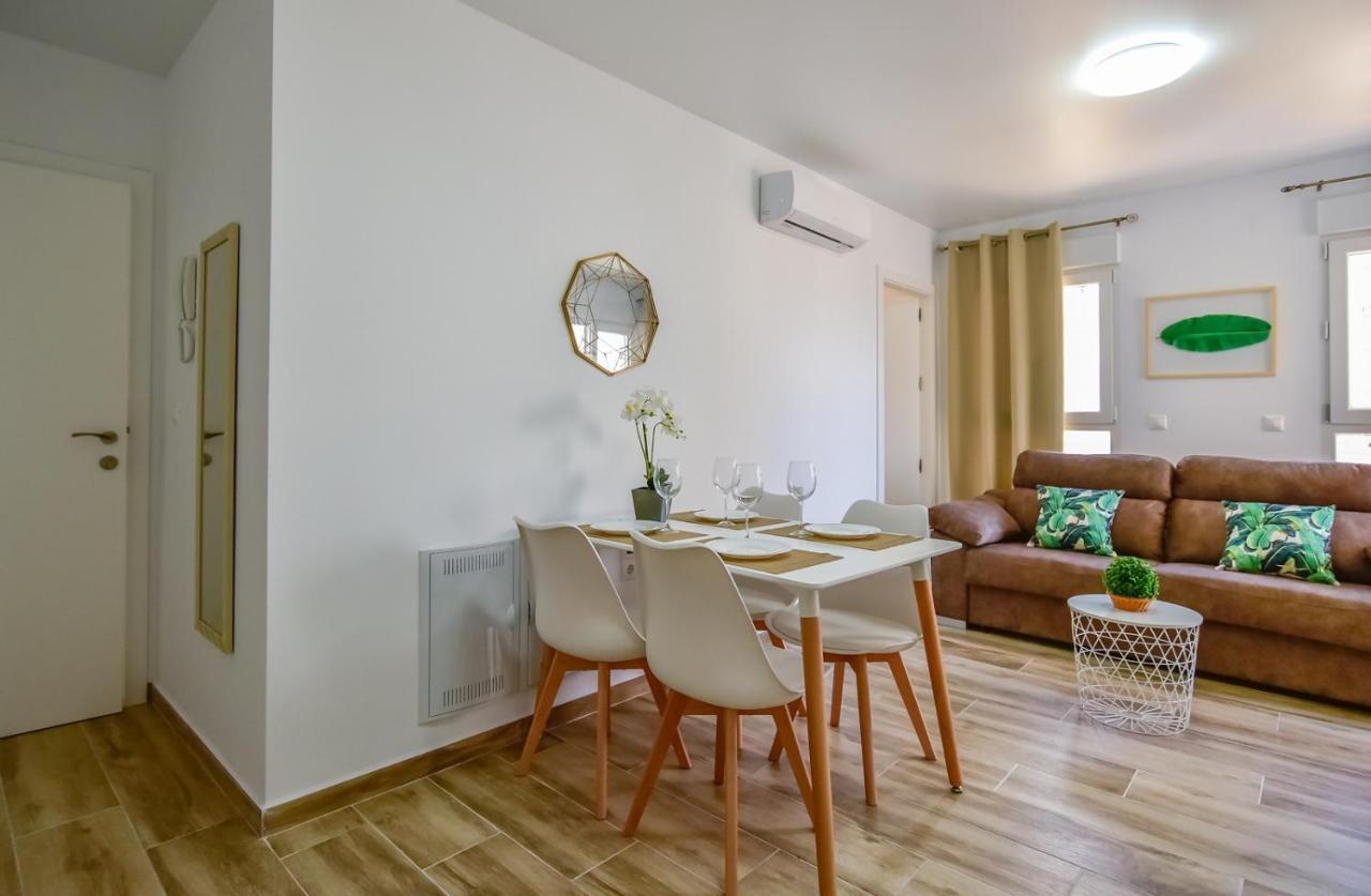 Apartments Cura Beach ตอร์เรเวียคา ภายนอก รูปภาพ