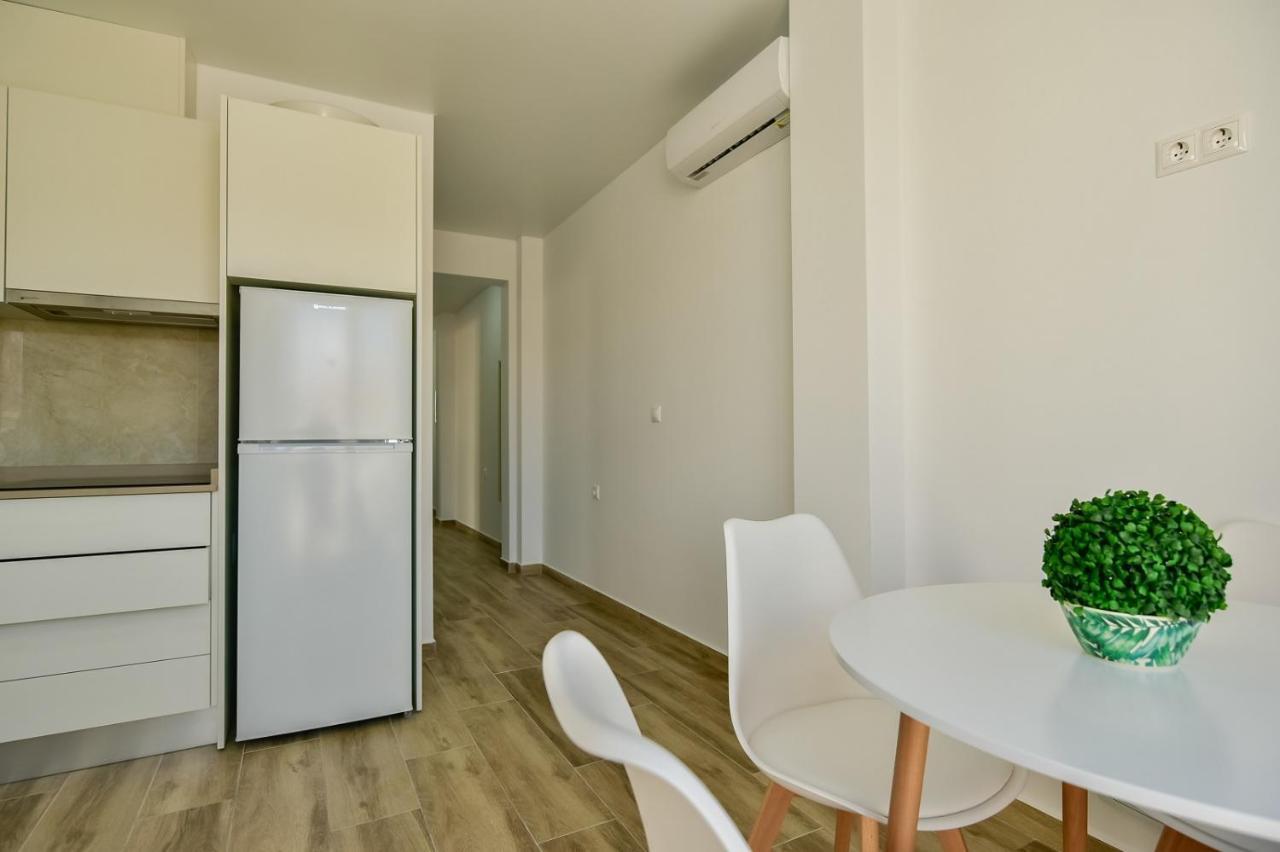 Apartments Cura Beach ตอร์เรเวียคา ภายนอก รูปภาพ