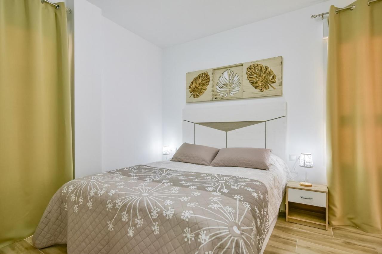 Apartments Cura Beach ตอร์เรเวียคา ภายนอก รูปภาพ