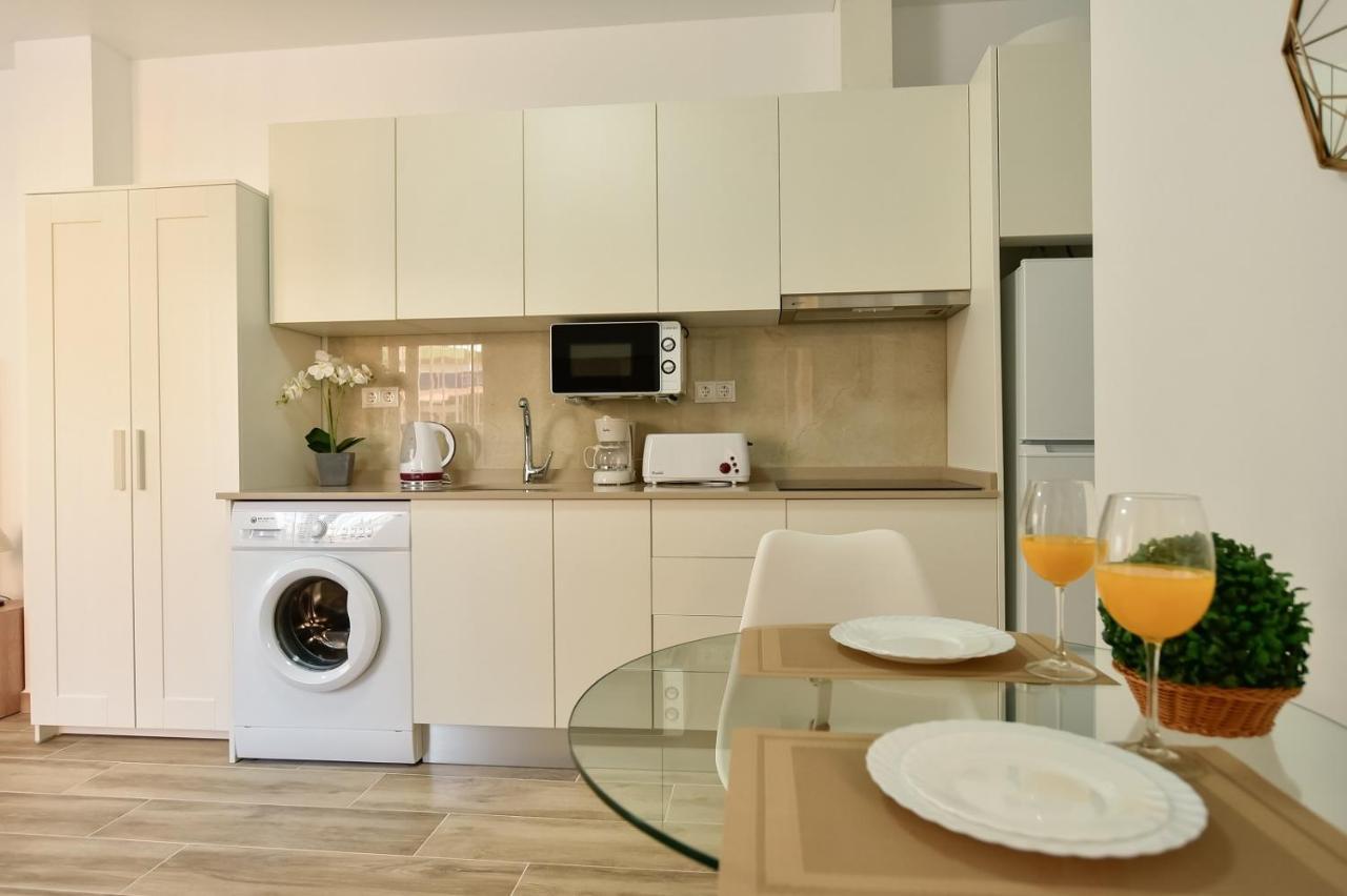 Apartments Cura Beach ตอร์เรเวียคา ภายนอก รูปภาพ