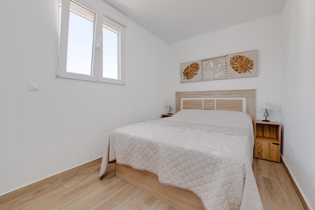 Apartments Cura Beach ตอร์เรเวียคา ภายนอก รูปภาพ